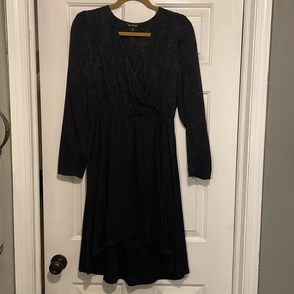 Like new, worn once! Black high-low dress. - Picture 2 of 4
